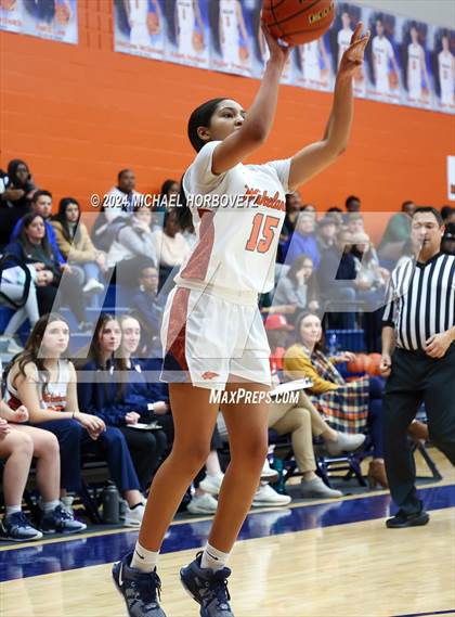 Thumbnail 1 in Lone Star @ Wakeland photogallery.