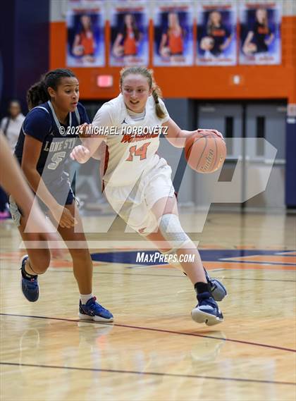 Thumbnail 3 in Lone Star @ Wakeland photogallery.