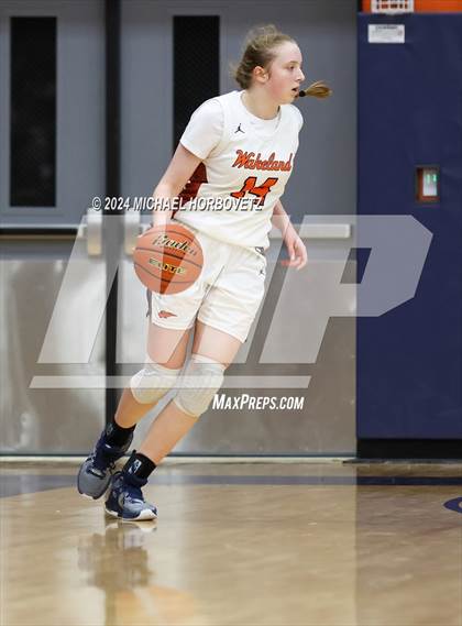 Thumbnail 1 in Lone Star @ Wakeland photogallery.