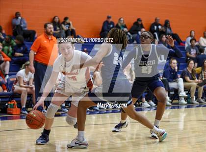 Thumbnail 3 in Lone Star @ Wakeland photogallery.