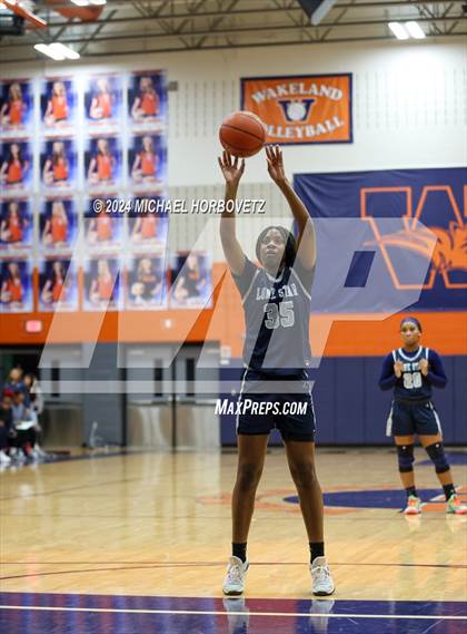 Thumbnail 3 in Lone Star @ Wakeland photogallery.