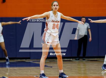 Thumbnail 2 in Lone Star @ Wakeland photogallery.