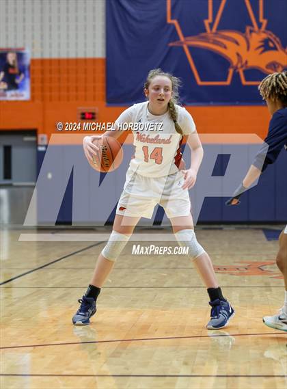 Thumbnail 2 in Lone Star @ Wakeland photogallery.