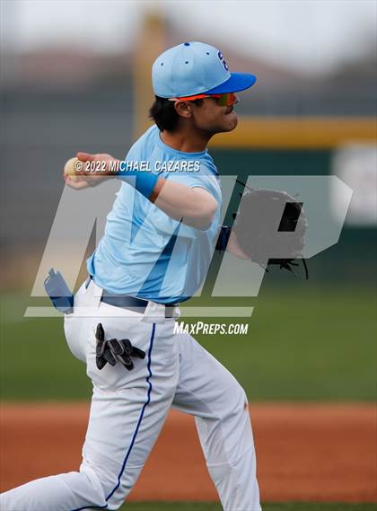 Thumbnail 2 in Chandler @ Hamilton photogallery.