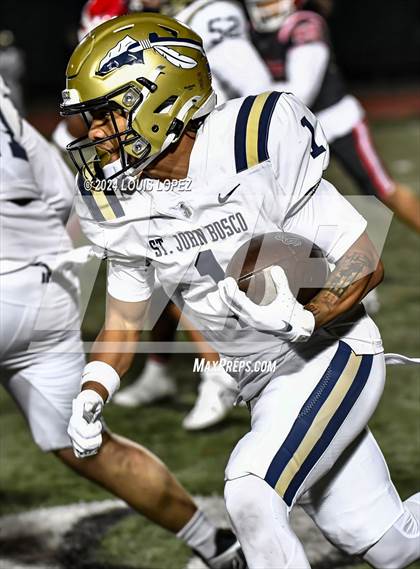 Thumbnail 2 in St. John Bosco vs. Mater Dei (CIF SS DIV 1 Championship) photogallery.