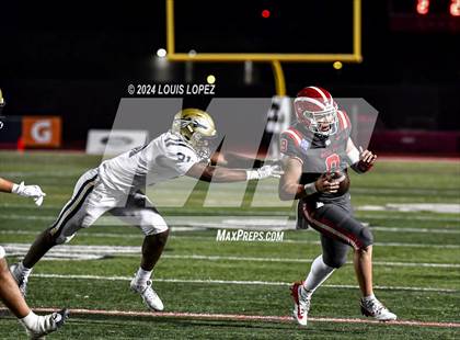 Thumbnail 3 in St. John Bosco vs. Mater Dei (CIF SS DIV 1 Championship) photogallery.