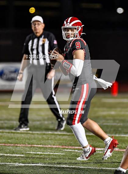 Thumbnail 1 in St. John Bosco vs. Mater Dei (CIF SS DIV 1 Championship) photogallery.