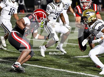 Thumbnail 3 in St. John Bosco vs. Mater Dei (CIF SS DIV 1 Championship) photogallery.