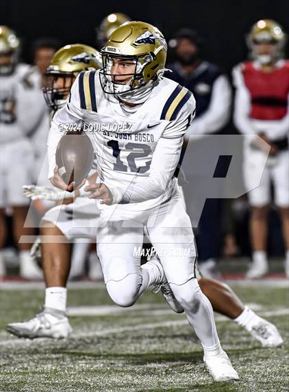 Thumbnail 1 in St. John Bosco vs. Mater Dei (CIF SS DIV 1 Championship) photogallery.