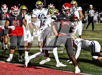 Thumbnail 3 in St. John Bosco vs. Mater Dei (CIF SS DIV 1 Championship) photogallery.