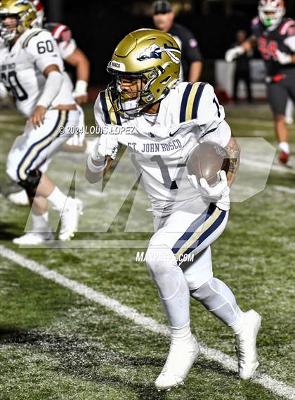Thumbnail 2 in St. John Bosco vs. Mater Dei (CIF SS DIV 1 Championship) photogallery.