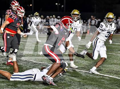 Thumbnail 2 in St. John Bosco vs. Mater Dei (CIF SS DIV 1 Championship) photogallery.