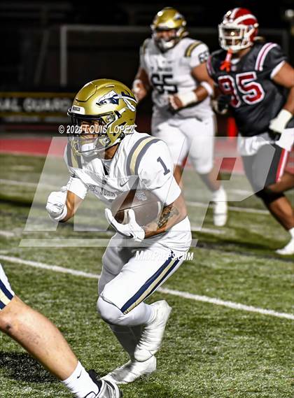 Thumbnail 1 in St. John Bosco vs. Mater Dei (CIF SS DIV 1 Championship) photogallery.