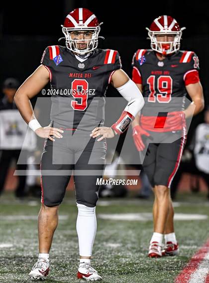 Thumbnail 3 in St. John Bosco vs. Mater Dei (CIF SS DIV 1 Championship) photogallery.