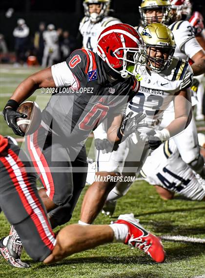 Thumbnail 1 in St. John Bosco vs. Mater Dei (CIF SS DIV 1 Championship) photogallery.