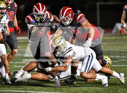 Thumbnail 1 in St. John Bosco vs. Mater Dei (CIF SS DIV 1 Championship) photogallery.
