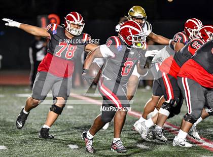 Thumbnail 1 in St. John Bosco vs. Mater Dei (CIF SS DIV 1 Championship) photogallery.