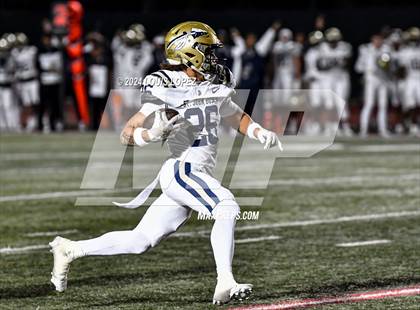 Thumbnail 3 in St. John Bosco vs. Mater Dei (CIF SS DIV 1 Championship) photogallery.