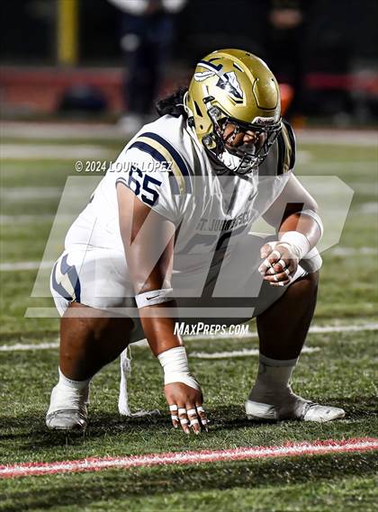 Thumbnail 3 in St. John Bosco vs. Mater Dei (CIF SS DIV 1 Championship) photogallery.