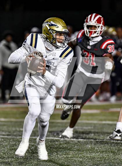Thumbnail 1 in St. John Bosco vs. Mater Dei (CIF SS DIV 1 Championship) photogallery.
