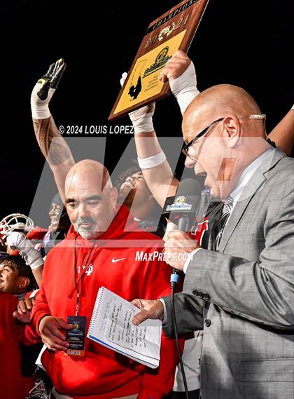 Thumbnail 1 in St. John Bosco vs. Mater Dei (CIF SS DIV 1 Championship) photogallery.