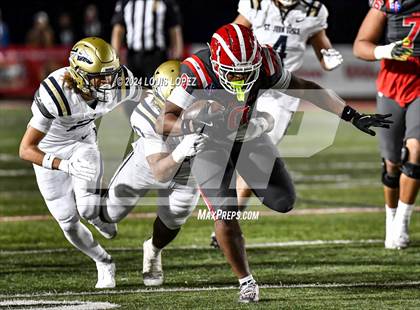 Thumbnail 2 in St. John Bosco vs. Mater Dei (CIF SS DIV 1 Championship) photogallery.