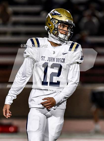 Thumbnail 2 in St. John Bosco vs. Mater Dei (CIF SS DIV 1 Championship) photogallery.