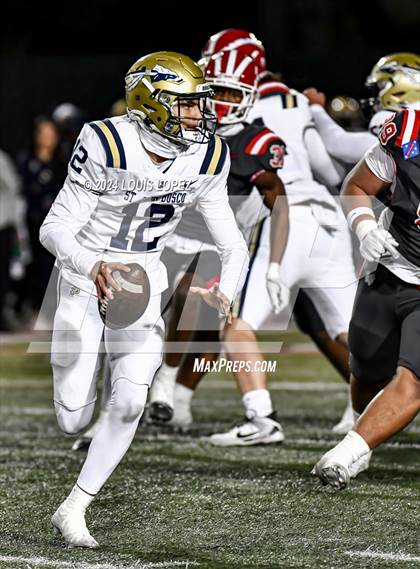 Thumbnail 2 in St. John Bosco vs. Mater Dei (CIF SS DIV 1 Championship) photogallery.