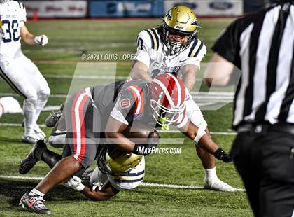 Thumbnail 2 in St. John Bosco vs. Mater Dei (CIF SS DIV 1 Championship) photogallery.