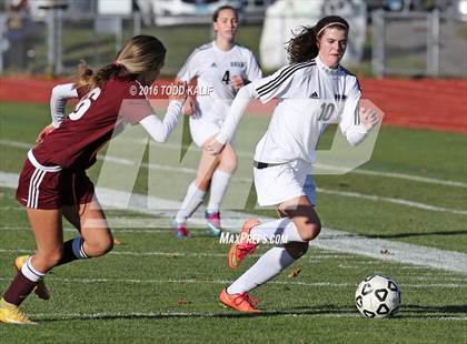 Thumbnail 1 in Farmington vs RHAM (CIAC Class L 2nd Round) photogallery.