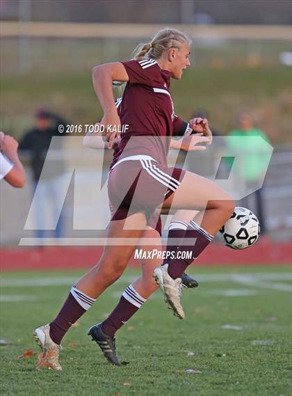 Thumbnail 1 in Farmington vs RHAM (CIAC Class L 2nd Round) photogallery.