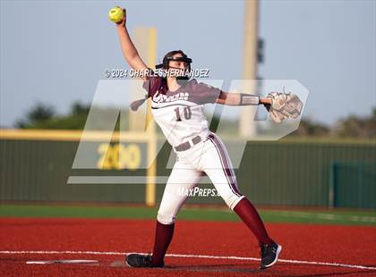 Thumbnail 1 in Bastrop vs. Lake Creek (UIL Softball 5A Region III Area) photogallery.