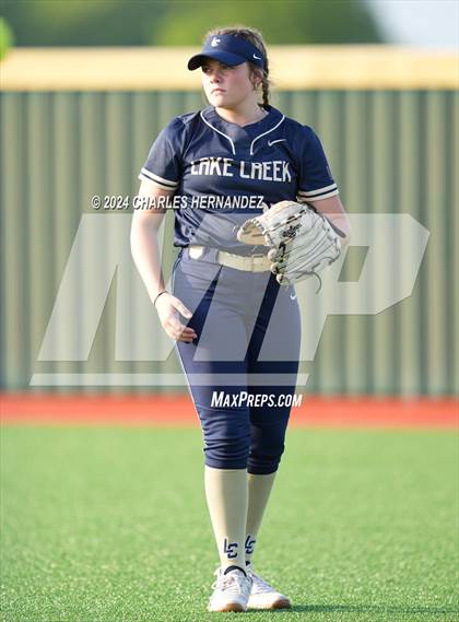 Thumbnail 3 in Bastrop vs. Lake Creek (UIL Softball 5A Region III Area) photogallery.