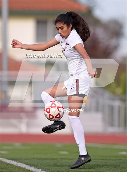 Thumbnail 3 in San Benito @ Menlo-Atherton photogallery.