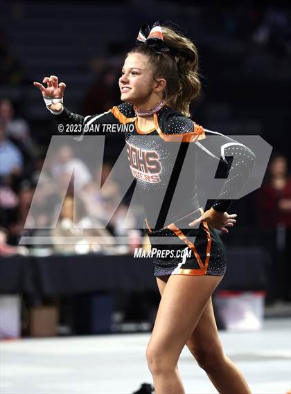 Thumbnail 2 in VHSL State Cheer Competition (Class 3) photogallery.