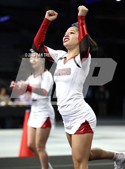 Thumbnail 2 in VHSL State Cheer Competition (Class 3) photogallery.
