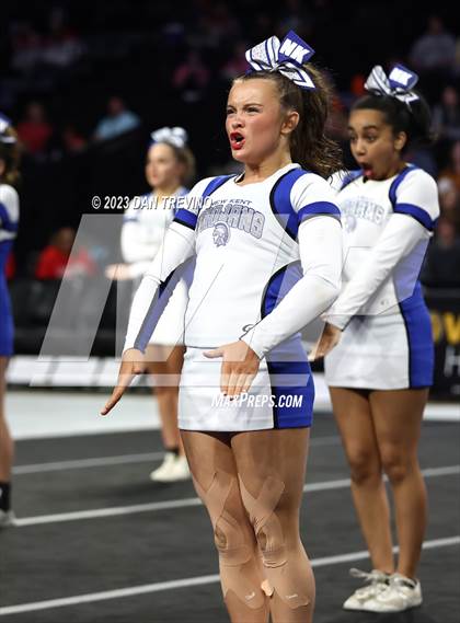 Thumbnail 2 in VHSL State Cheer Competition (Class 3) photogallery.