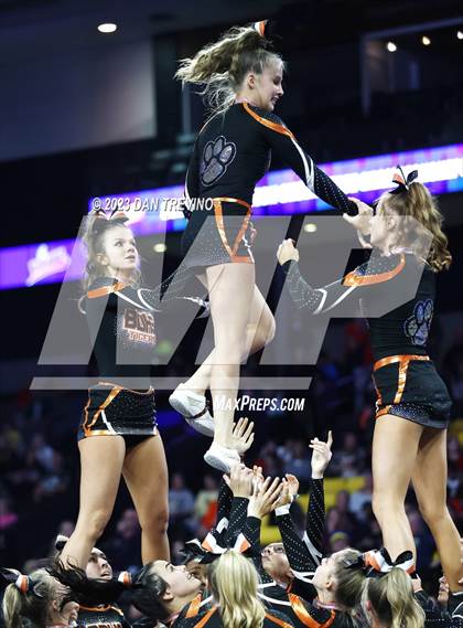 Thumbnail 3 in VHSL State Cheer Competition (Class 3) photogallery.