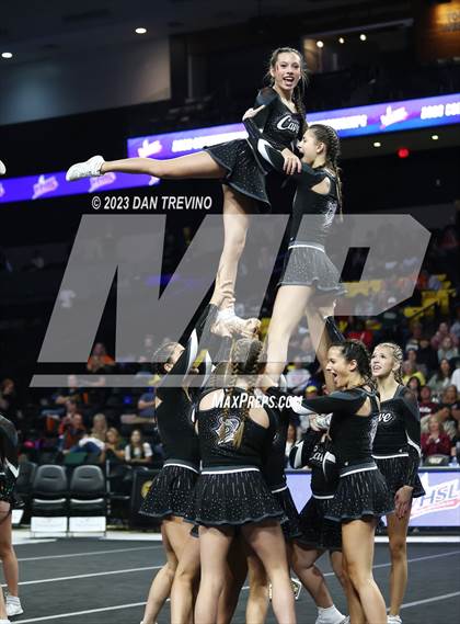 Thumbnail 1 in VHSL State Cheer Competition (Class 3) photogallery.