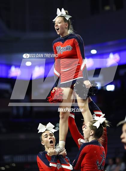 Thumbnail 2 in VHSL State Cheer Competition (Class 3) photogallery.