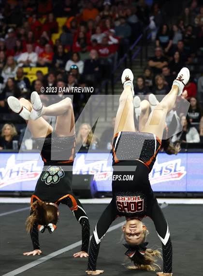 Thumbnail 3 in VHSL State Cheer Competition (Class 3) photogallery.