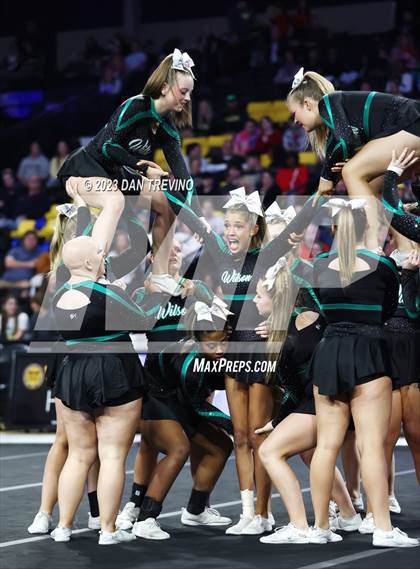 Thumbnail 3 in VHSL State Cheer Competition (Class 3) photogallery.