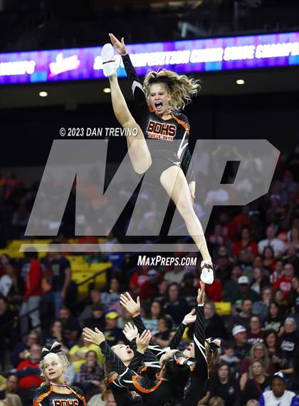 Thumbnail 1 in VHSL State Cheer Competition (Class 3) photogallery.