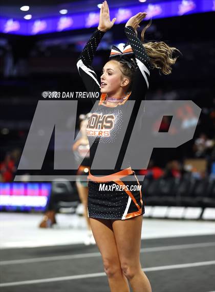 Thumbnail 1 in VHSL State Cheer Competition (Class 3) photogallery.