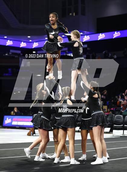 Thumbnail 2 in VHSL State Cheer Competition (Class 3) photogallery.