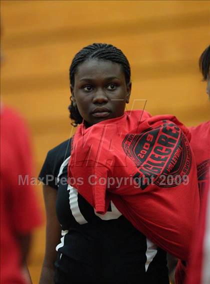 Thumbnail 3 in Eaglecrest vs. Grandview (Eaglecrest Invitational) photogallery.