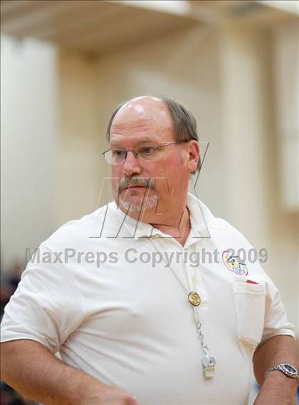Thumbnail 2 in Eaglecrest vs. Grandview (Eaglecrest Invitational) photogallery.