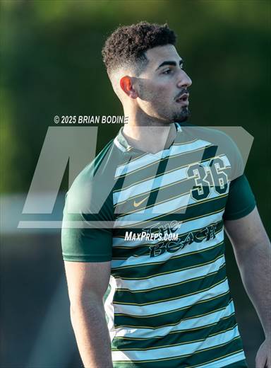 null - Photo 01
