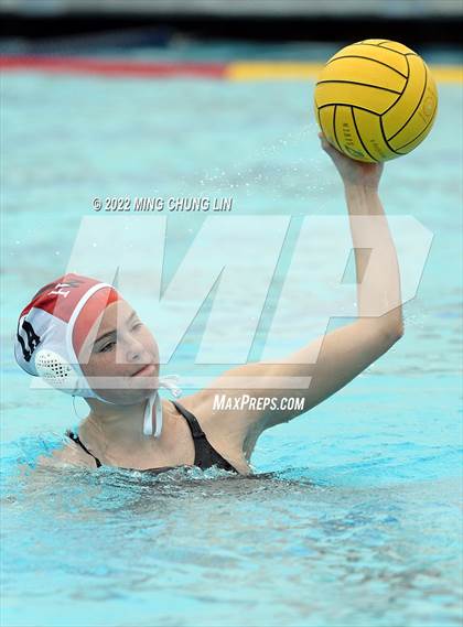 Thumbnail 3 in Harvard-Westlake vs. Newport Harbor (Bill Barnett Holiday Cup) photogallery.