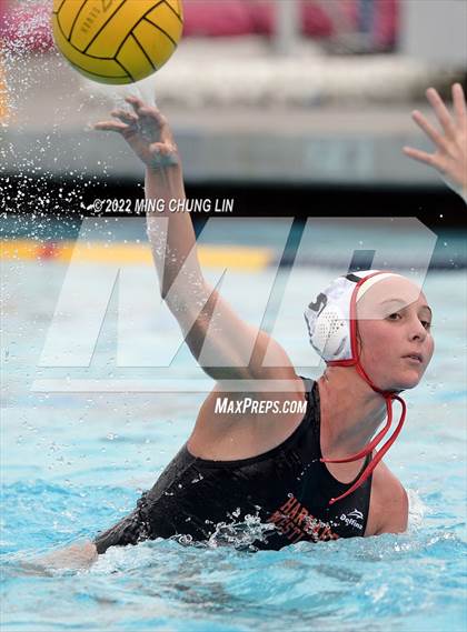 Thumbnail 2 in Harvard-Westlake vs. Newport Harbor (Bill Barnett Holiday Cup) photogallery.